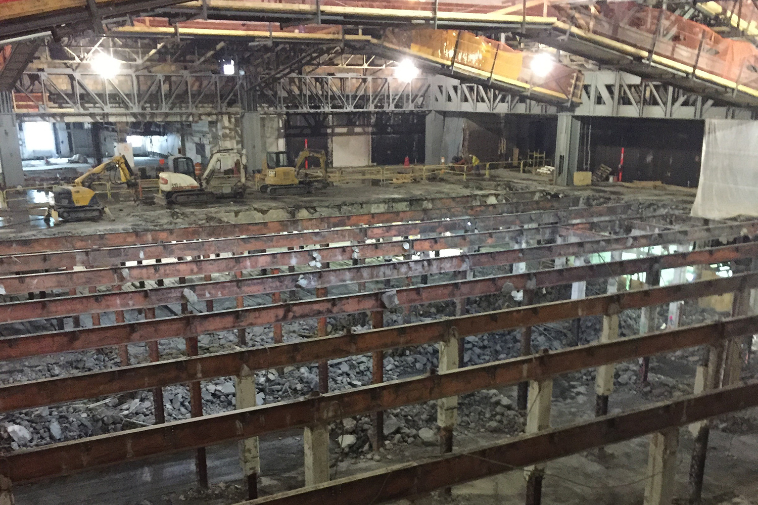 8_Moynihan Train Hall - 08 - Existing Sorting Room Floor Demolition - photo by Severud.jpg